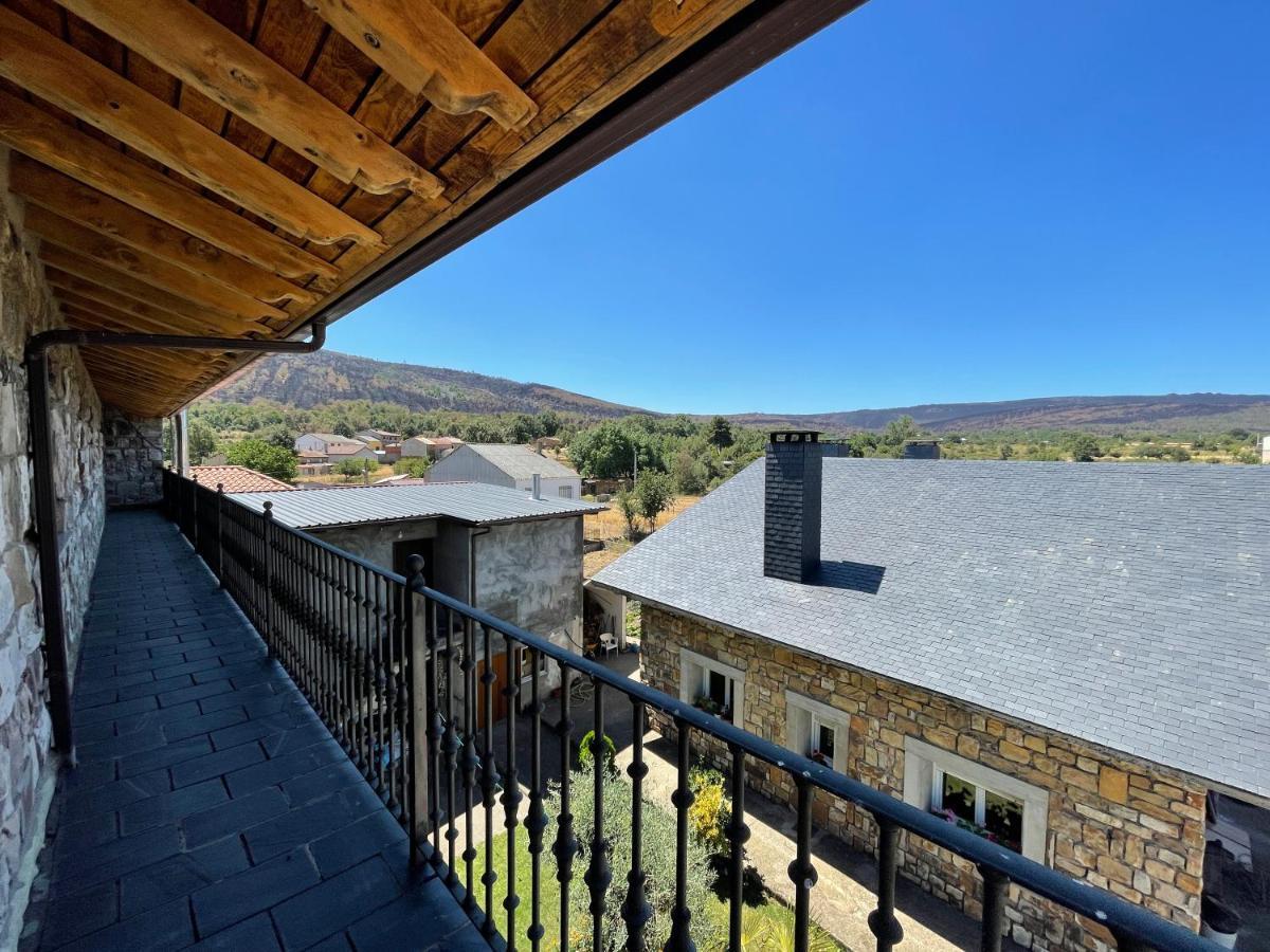 La Guarida De La Lleira Hotel Ferreras de Arriba Екстериор снимка