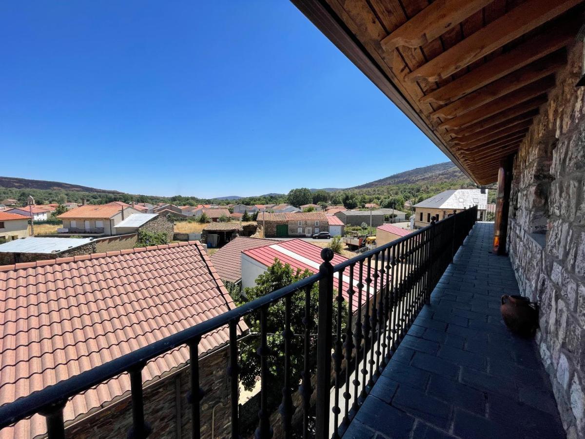 La Guarida De La Lleira Hotel Ferreras de Arriba Екстериор снимка