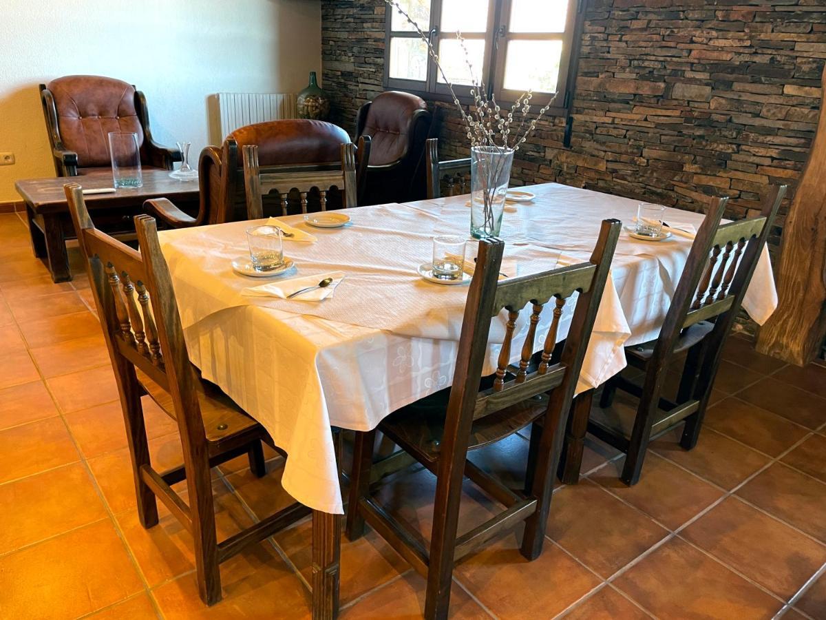 La Guarida De La Lleira Hotel Ferreras de Arriba Екстериор снимка