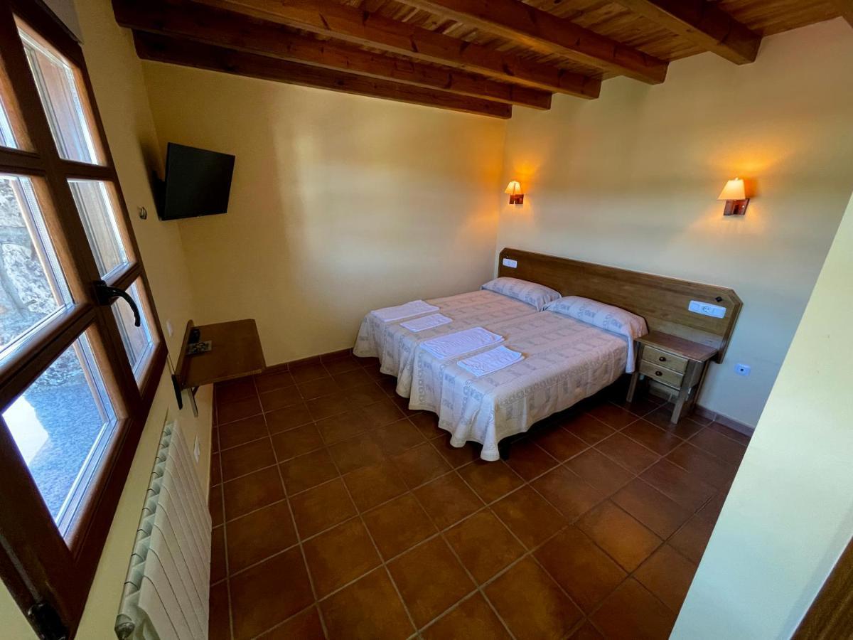 La Guarida De La Lleira Hotel Ferreras de Arriba Екстериор снимка