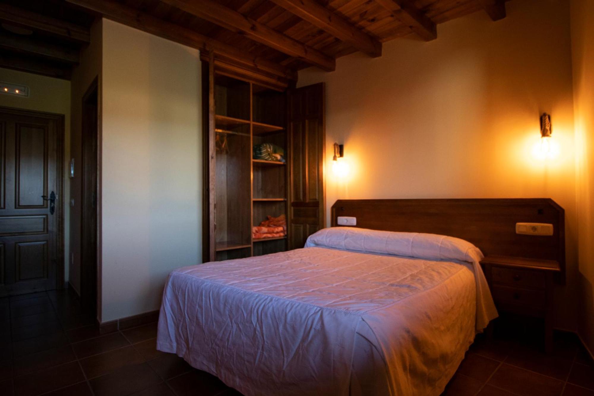 La Guarida De La Lleira Hotel Ferreras de Arriba Екстериор снимка