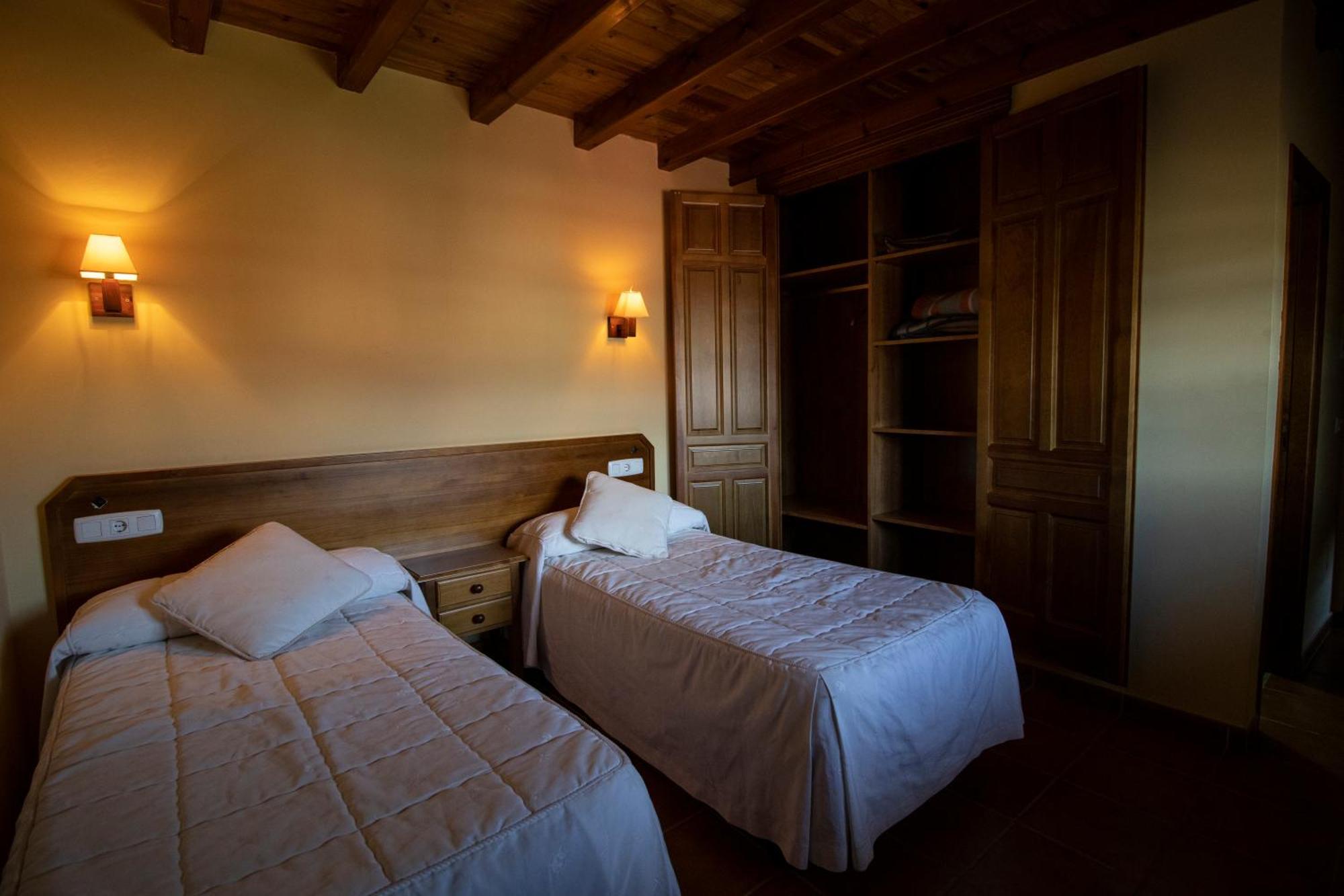 La Guarida De La Lleira Hotel Ferreras de Arriba Екстериор снимка