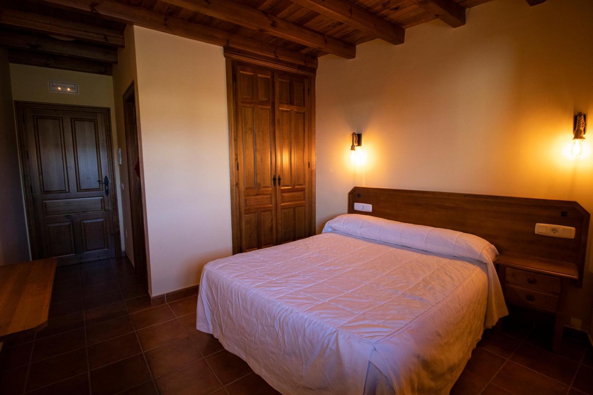 La Guarida De La Lleira Hotel Ferreras de Arriba Екстериор снимка